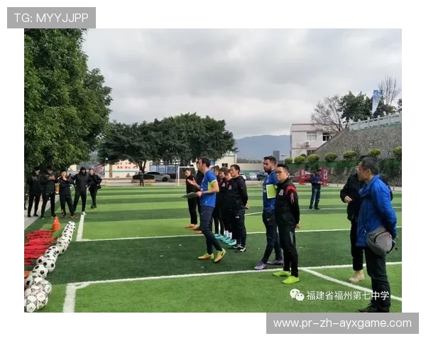 足球联赛在青训扶持中推动俱乐部共享教练资源与训练课程,足球训练团队 足球联赛在青训扶持中推动俱乐部共享教练资源与训练课程,足球训练团队